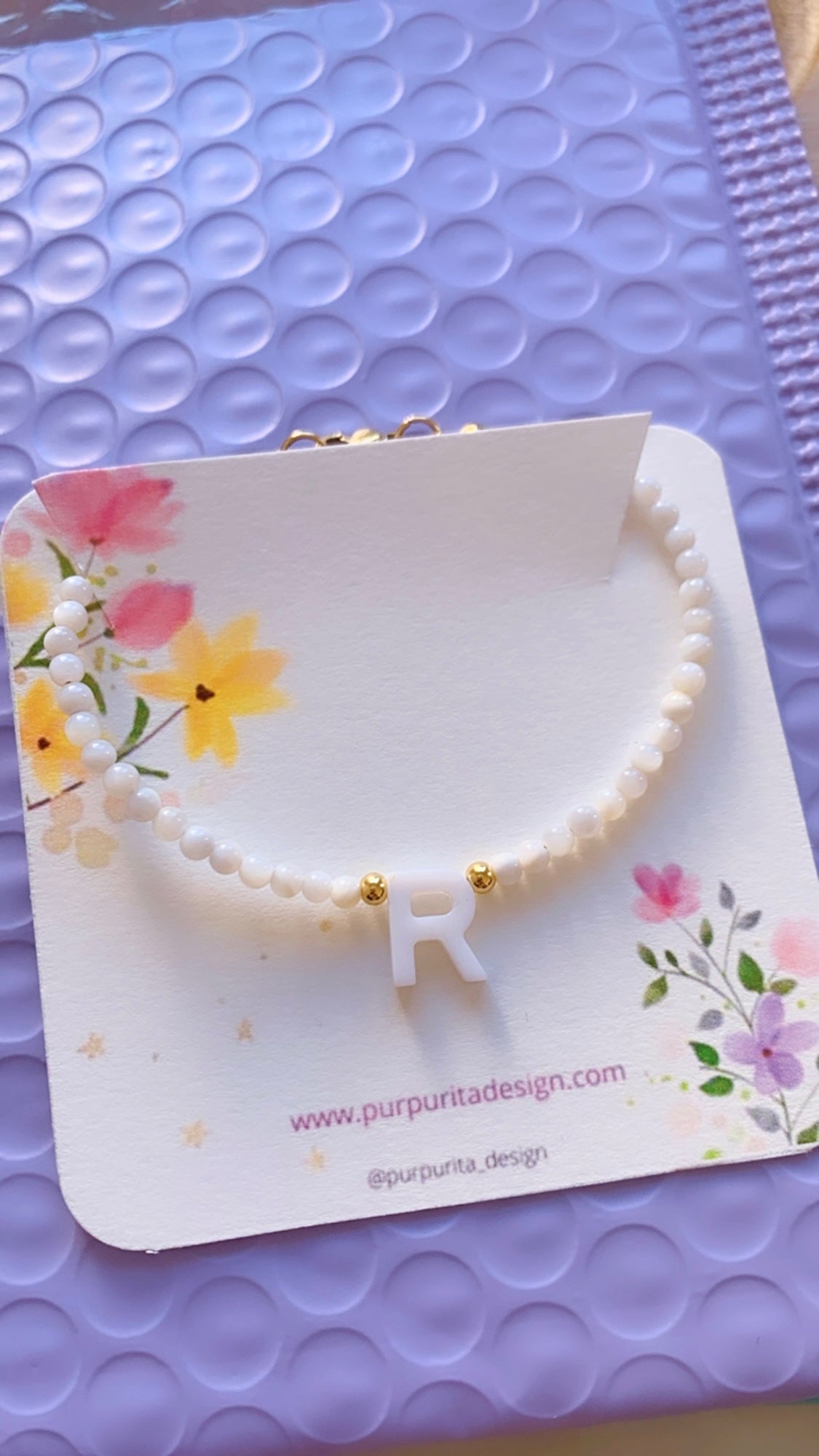 Pulsera Letra personalizada en nácar Acero Inoxidable