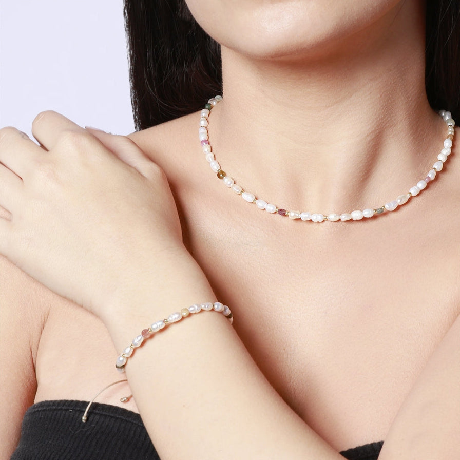 Pearl Necklace Color